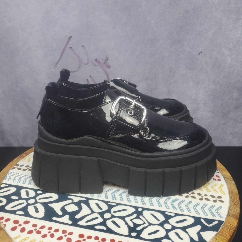 Bershka Faux Patent Platform chunky‎ preppy streatwear Shoes Women's size 4.5